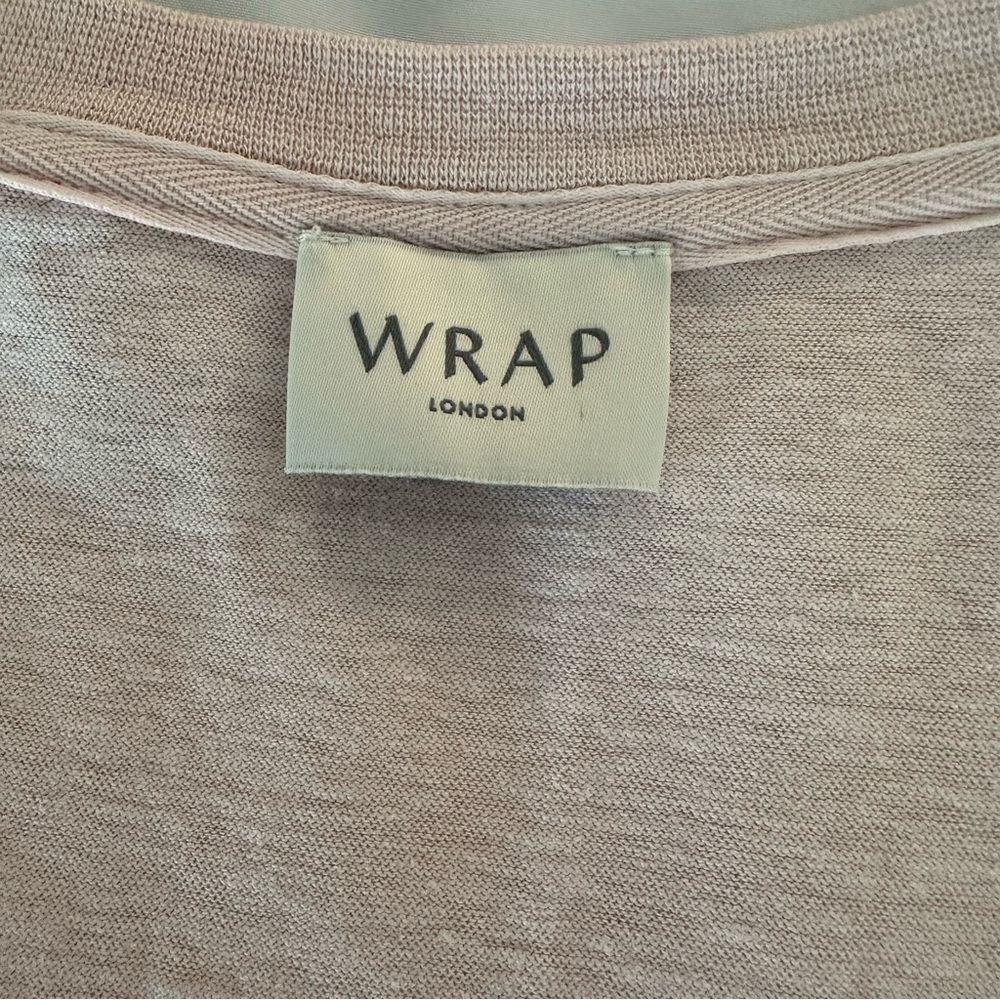 Wrap London Soft Pink V-Neck Tee Organic Cotton 💕 - Picture 2 of 7